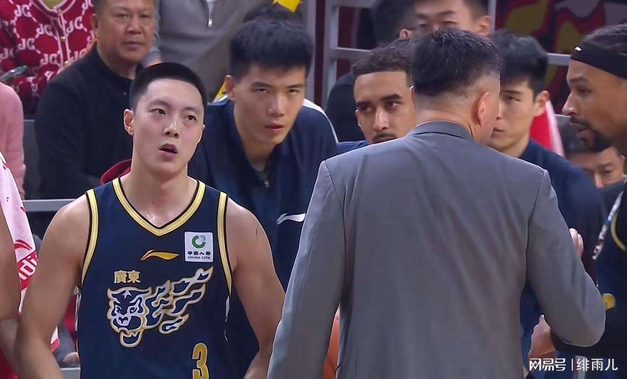 九游官方娱乐-最新消息！广东强力锋卫正式到位，杜锋为他放弃“白矮”？