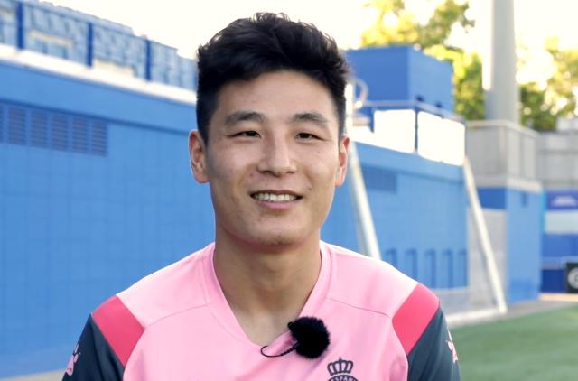 九游网站入口官网-武磊：重返西甲令我期待 一起争取打出最好的赛季